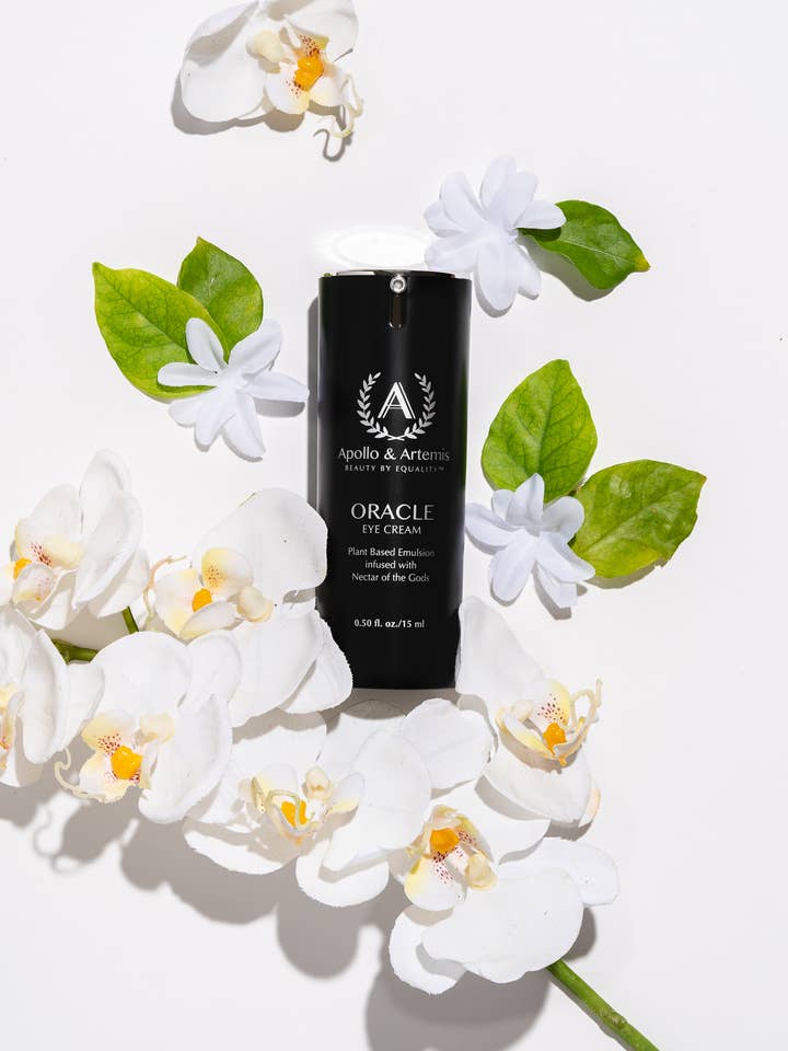 Crème yeux ORACLE pour la vente par Apollo & Artemis Beauty by Equality®