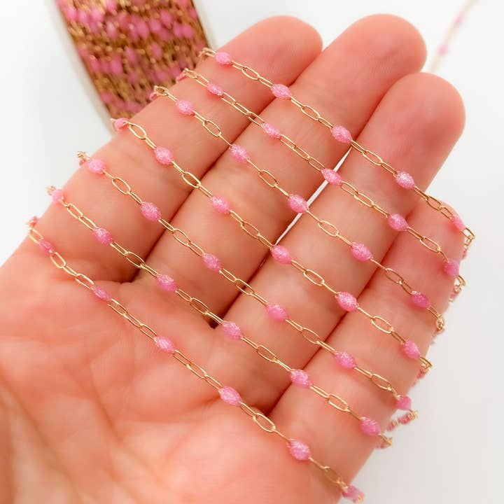 V250RSGF. Vergoldete Kabelkette in Roséfarbe mit Glitzeremaille für den Großhandel von Jewels & Chains