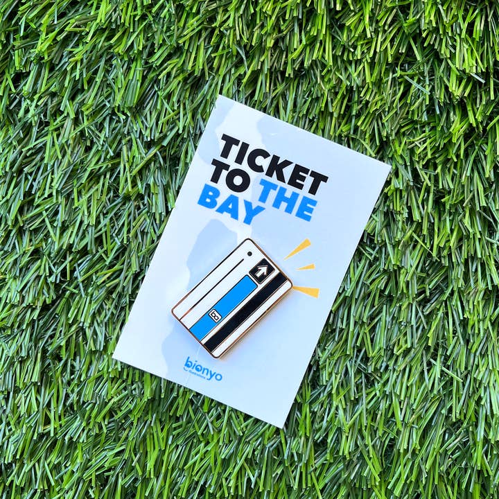 Billet pour la Baie Épingle Émaillée - Série BART pour la vente par Bionyo Illustrations