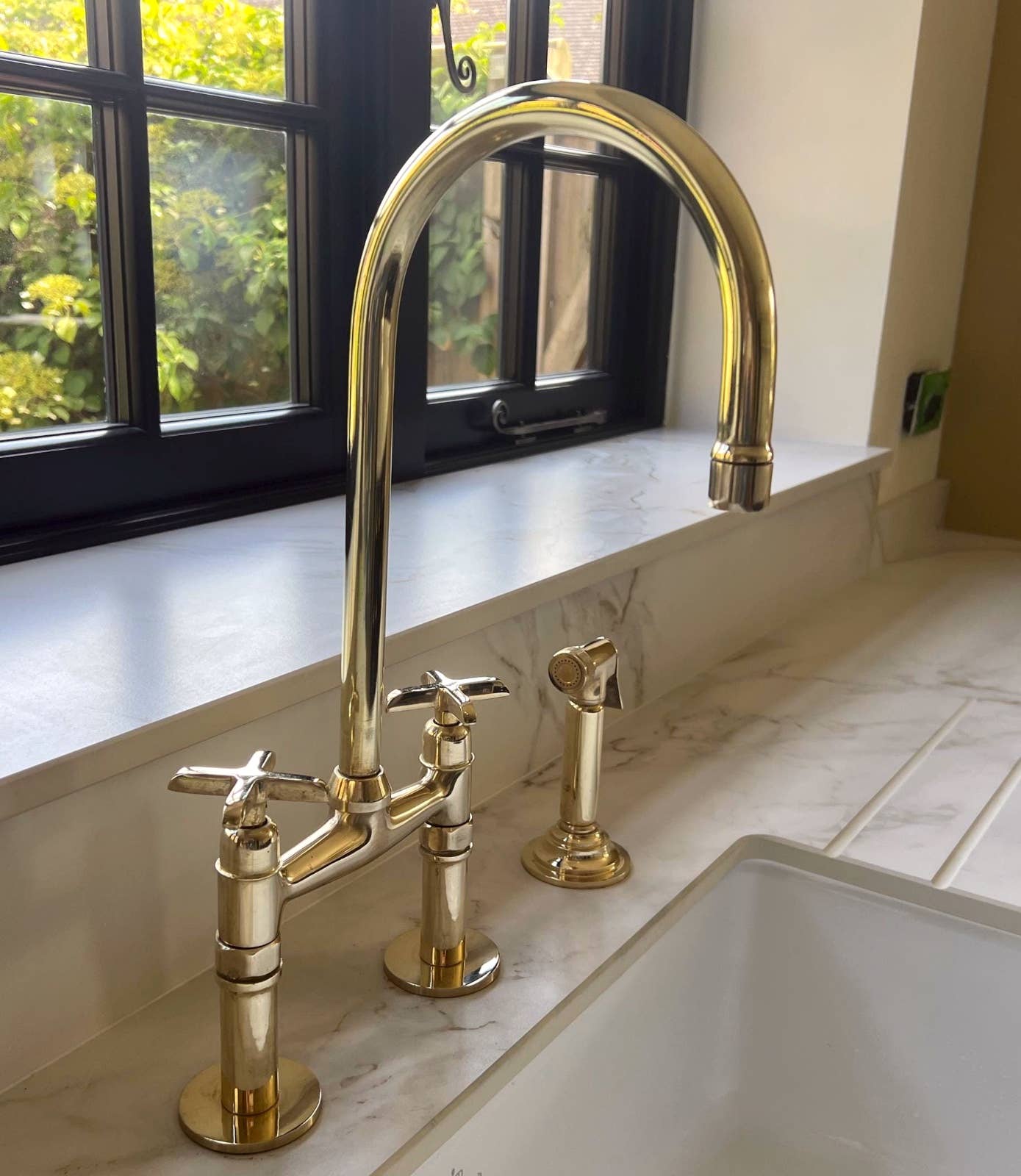 Terracotta Design LTD - Wholesale Kitchen Tool/Gadget - Moroccan Premium Brass Shower Head,Handheld plus Hand shower1