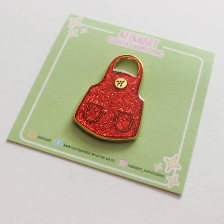 Grembiule natalizio rosso | Spilla smaltata barista per la vendita all'ingrosso da parte di KeikiiArt