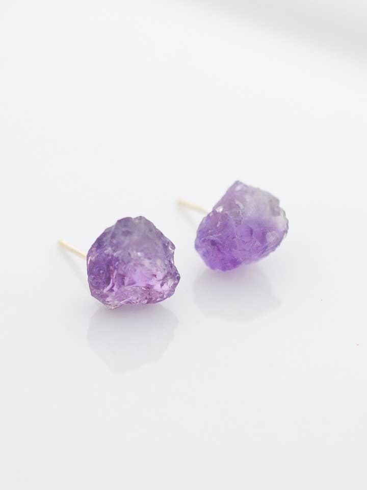 Boucles d'oreilles en cristal Gem Nugget pour la vente par Ashley Rose Designs