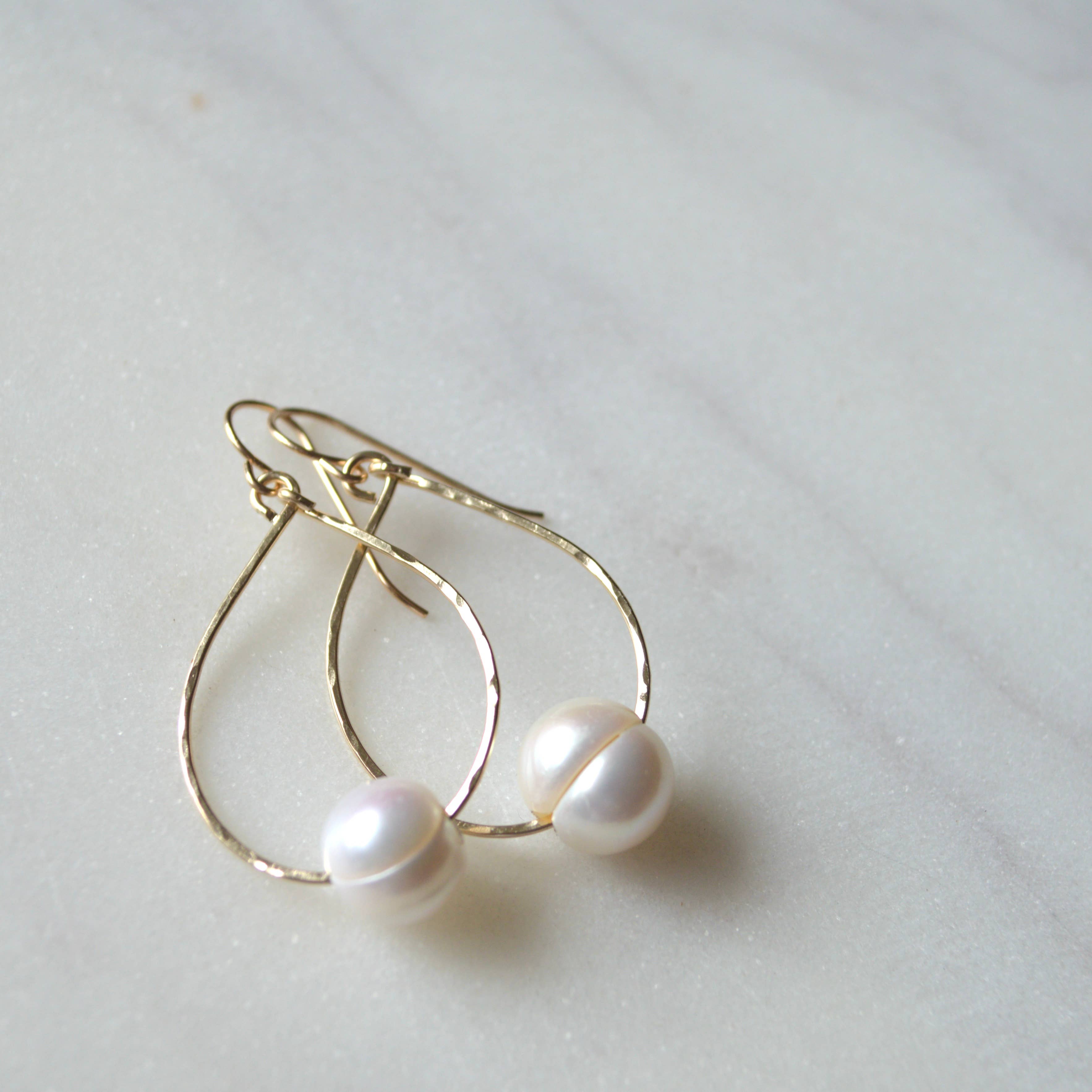 Freshwater Pearl Earrings for wholesale on Faire1