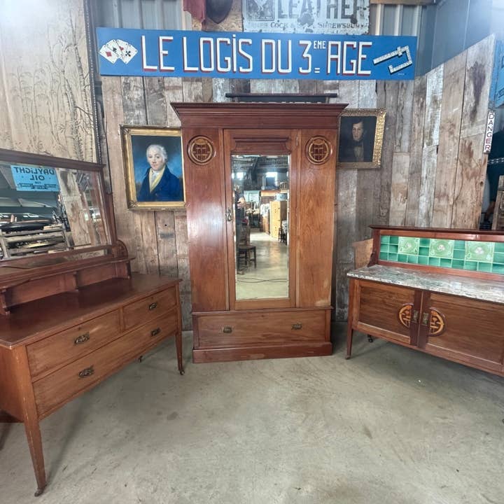 Antique Art Nouveau Bedroom Suite, C 1900 for wholesale by belvoir