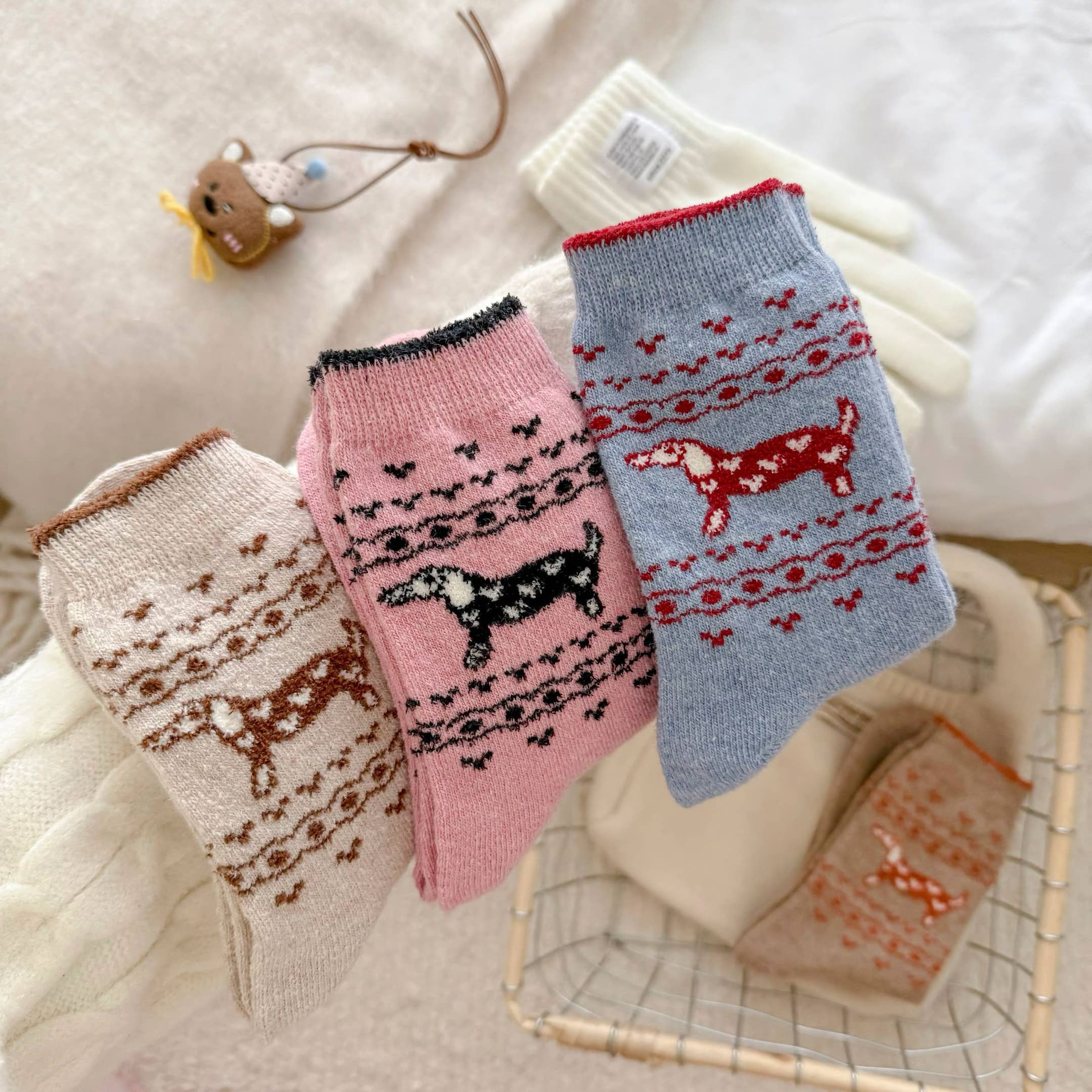 Happy Knits - Wholesale Socks - Women's - Women's Wool Socks - Warm Dachshund Pattern Winter Socks8