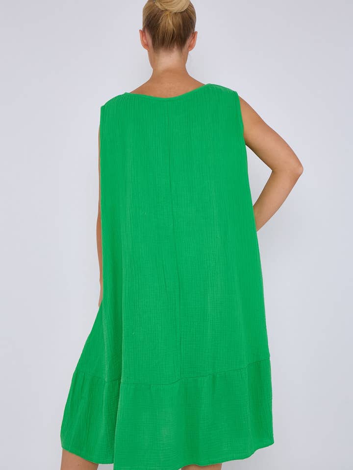 Miss Bold – wholesale Dress – Women's – Italian Sleeveless Cheesecloth Cotton Midi Dress with Pocket1