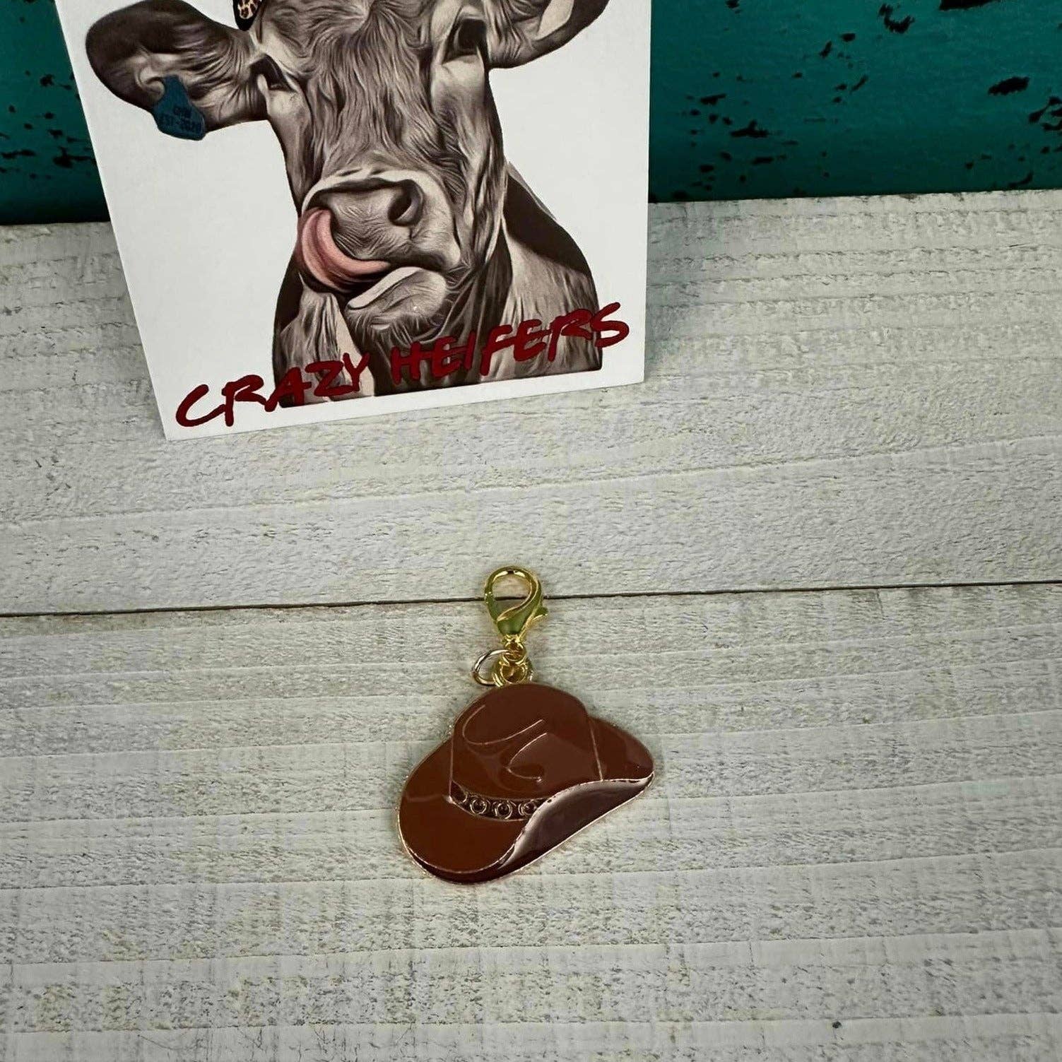 Crazy Heifers Wholesale - Wholesale Individual Charm/Pendant - Clip-on Charms Gold Tone V286