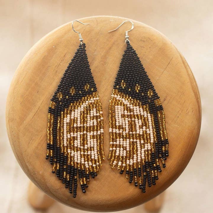 Orecchini Nativi con Perline Lotus - Design di Petali in Fiore per la vendita all'ingrosso da parte di Mother Sierra