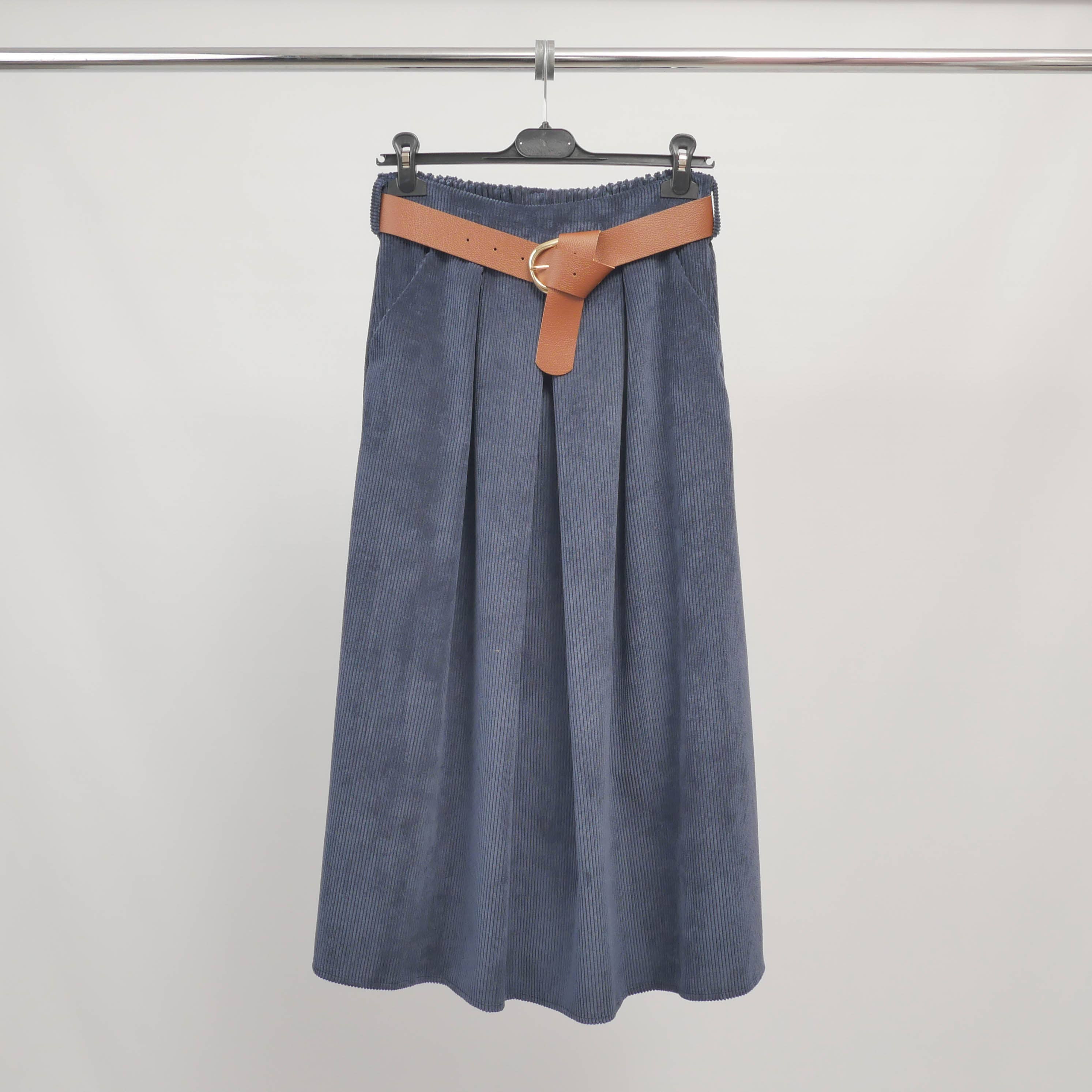 Cecile Wang - Wholesale Skirt - Women's - Corduroy skirt with belt TDM52123-77