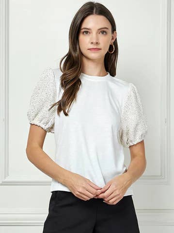 VIT RUNDHALSAD PALJETT PUFFÄRMAR DETALJERAD STICKAD TOPP för wholesale av Stylish Wholesale