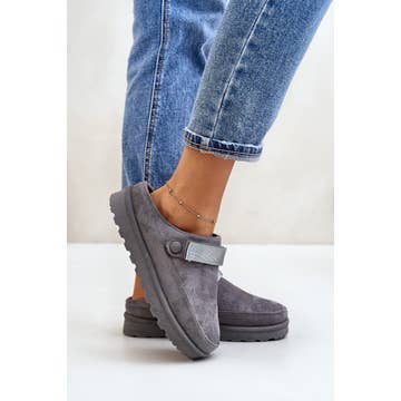 No Doubt Shoes – wholesale Träskor – dam – DAMTOFFLOR MED FUSKPÄLSFODER BEKVÄMA SLIP-IN MULE SLIDER TRÄSKOR14