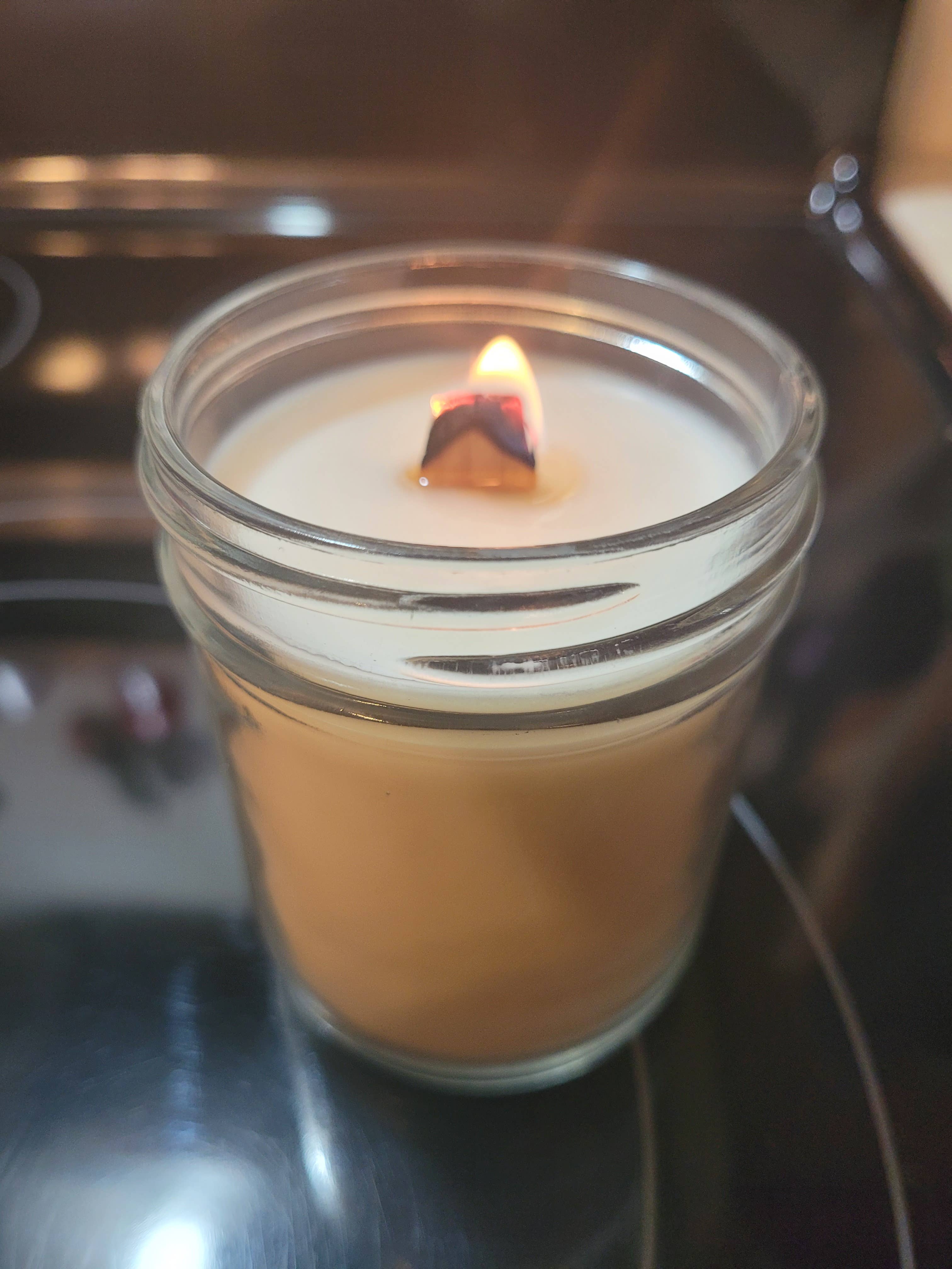 Stephanie Henry Candle Company – wholesale Jar/filled candle – Mad Moon Soy Wax Wood Wick Candle (Square Jar)3