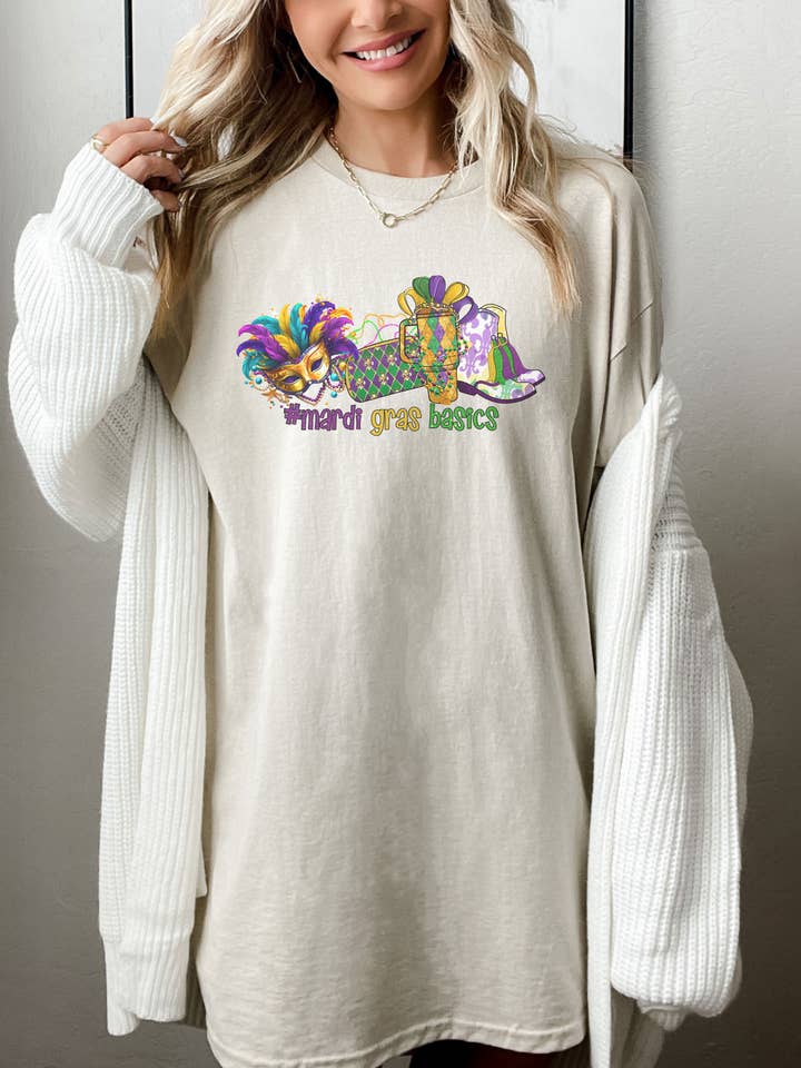 SONDO DESIGN LTD – wholesale Tunic – Women’s – Marid Gras Basics Shirt, Bootie Boujee Mardi Gras Shirt4