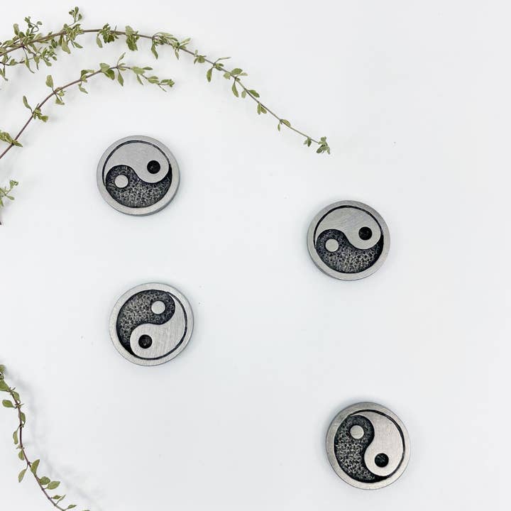 Magneti decorativi da frigo Yin Yang per la vendita all'ingrosso da parte di MICHELLE BEAUDOIN