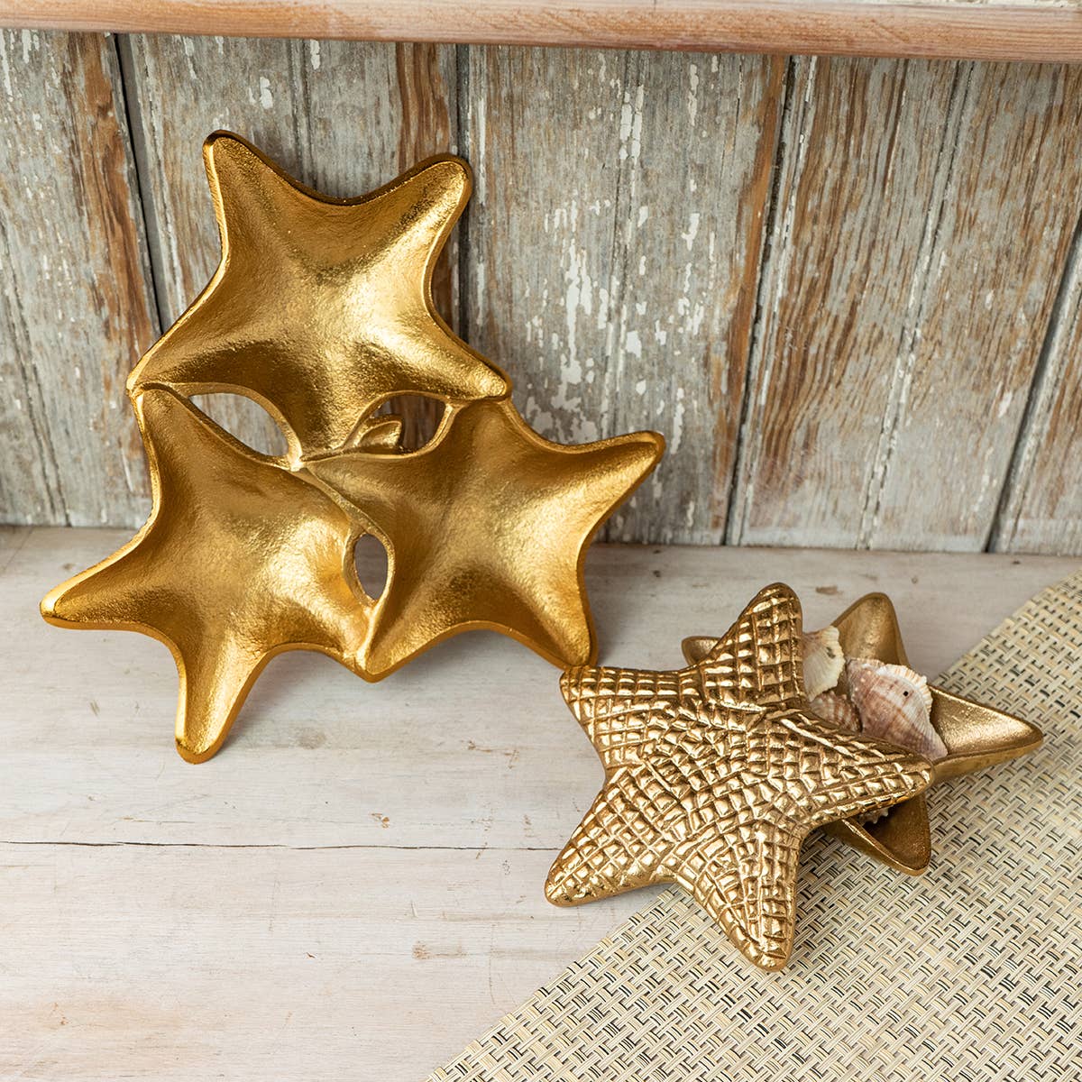 India Handicrafts Inc - Wholesale Decorative Tray - Golden Starfish Tray2
