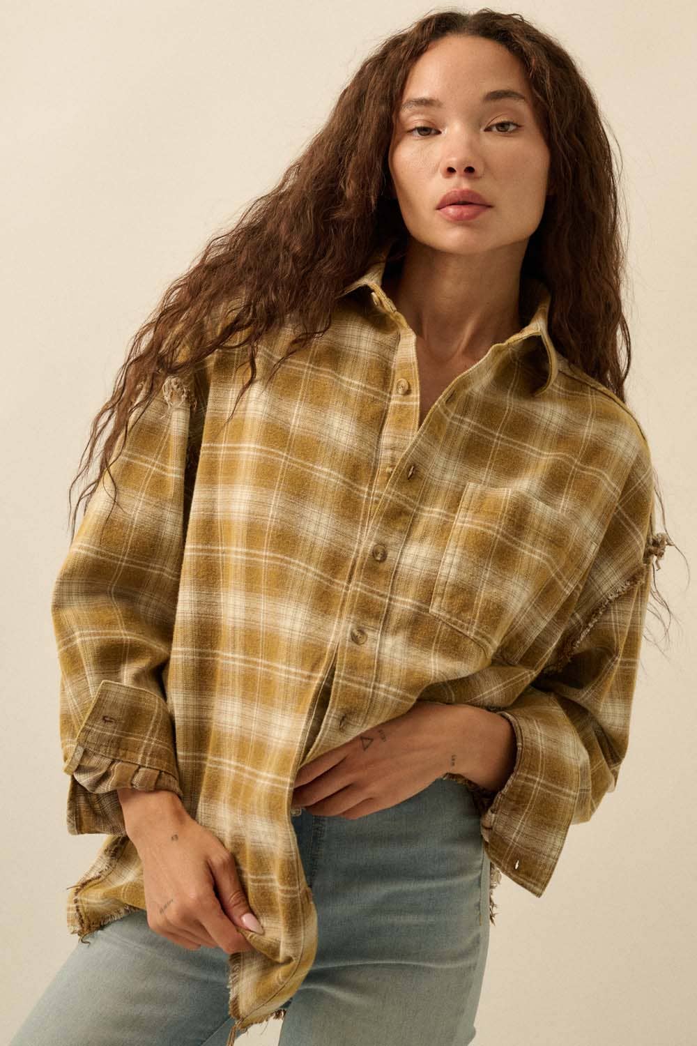 Promesa USA - Wholesale Button Down Shirt - Women's - Plaid Flannel Oversized Raw-Edge Pocket Shirt6