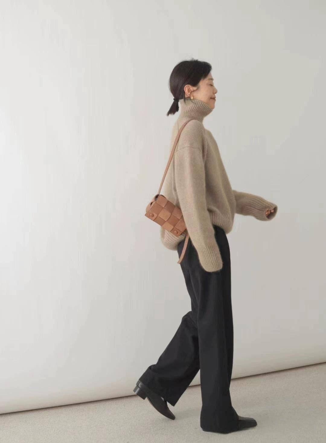 Marayn - Wholesale Knitted jumper – Women′s - Soft Knit Turtleneck Cozy Chic Korean Style (Copy)13