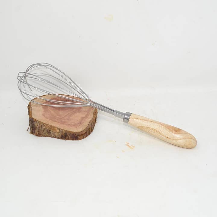 Keukenaccessoire van essenhout, handgemaakt gemaakt voor wholesale door Huizbirn