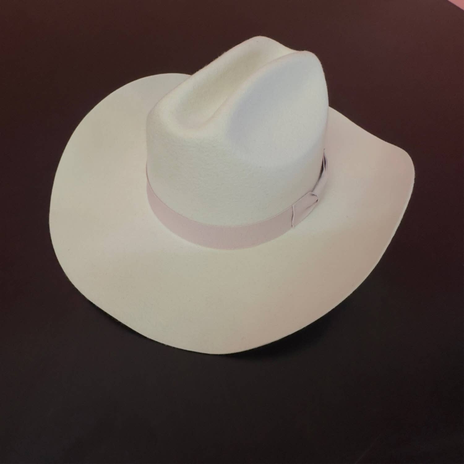 Queens INC – wholesale Cowboy Hat – Women’s –  Australian Wool Cattleman Cowboy Hat With Ribbon 
12