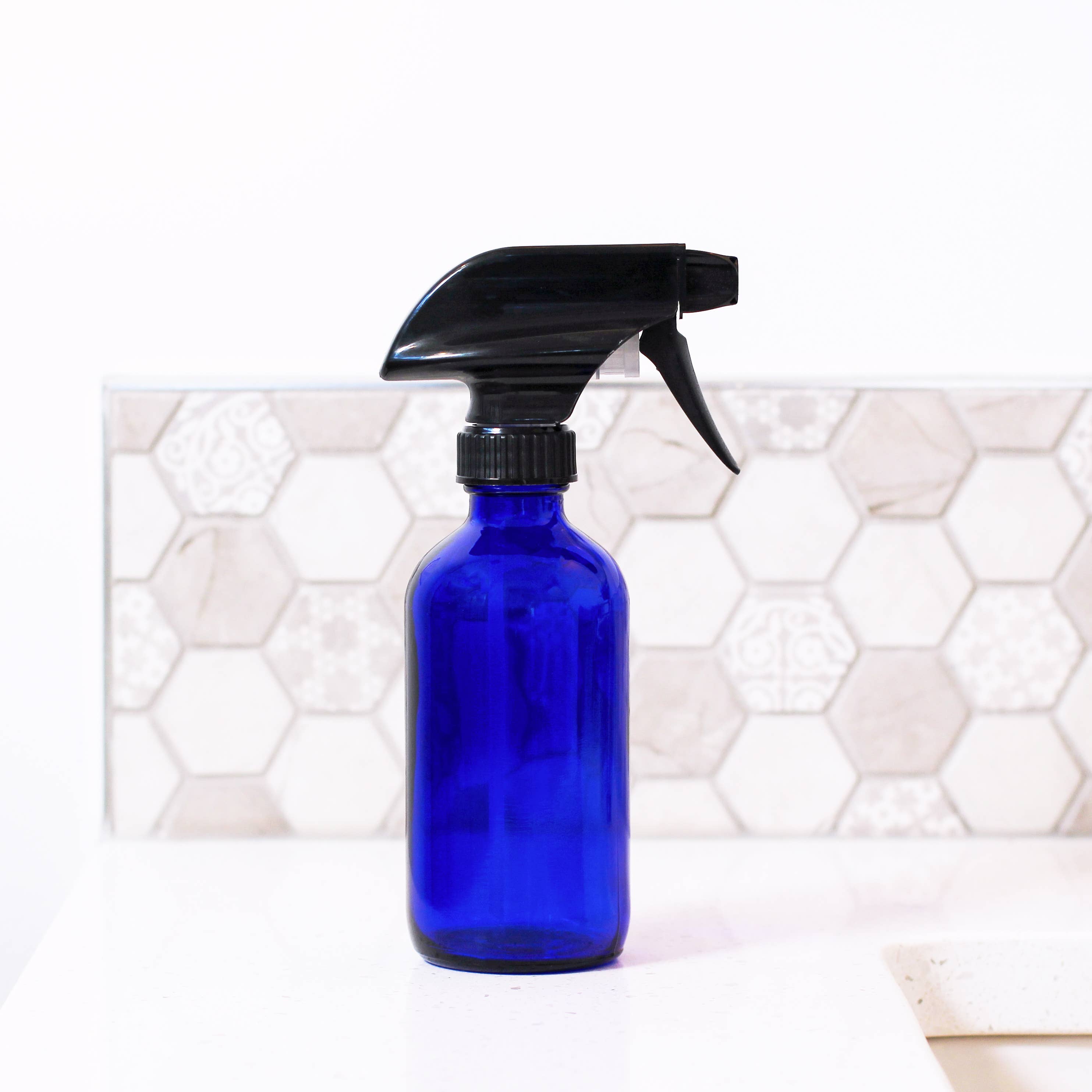 Matrix Aromatherapy - Wholesale Spray Bottle - 8oz Empty Blue Glass Spray Bottle1