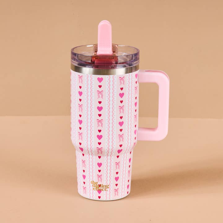 Gobelet à paille rabattable 20 oz Lifestyle - Oh So Lovely pour la vente par The Darling Effect