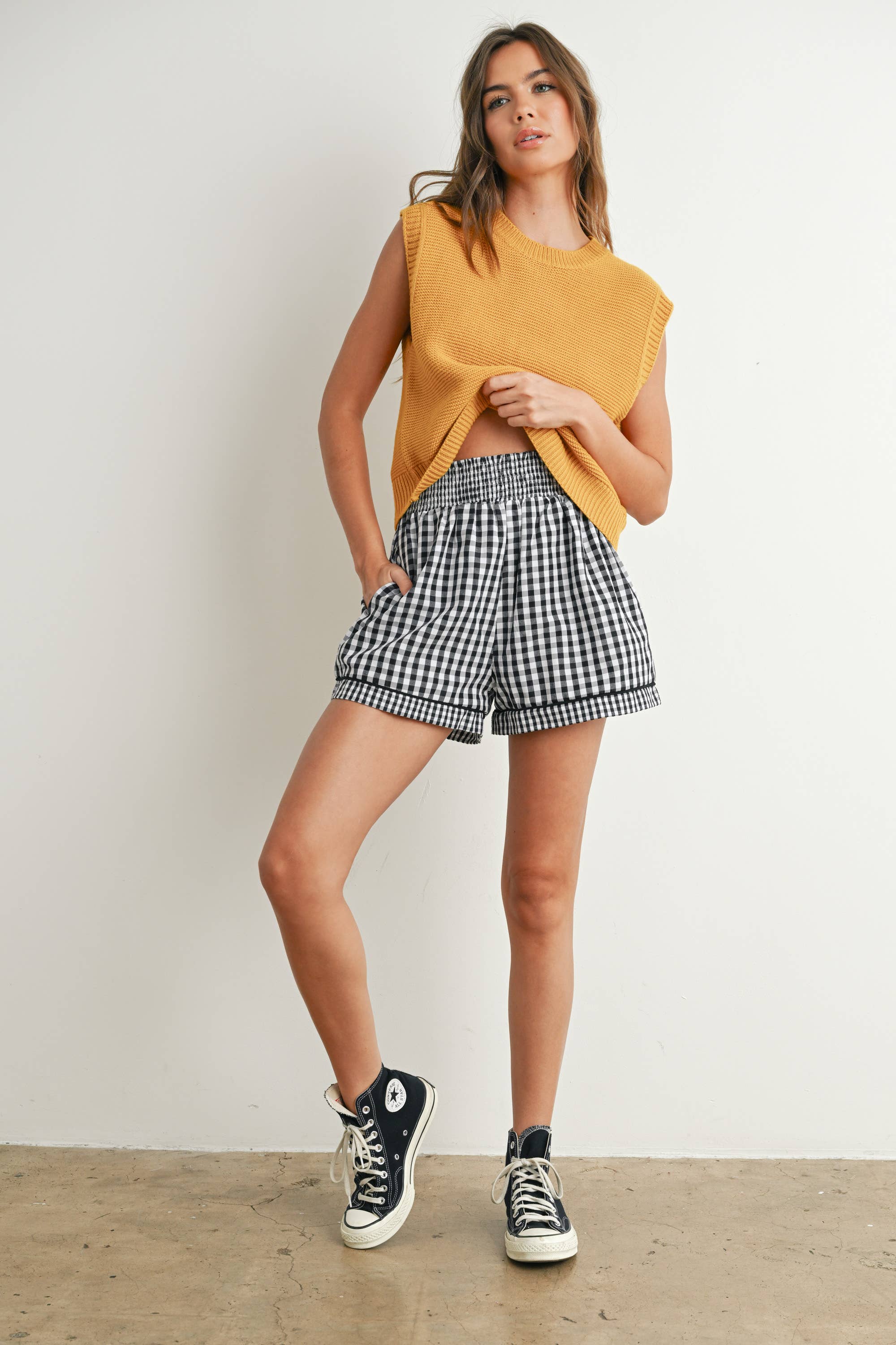 BUTTERMELON - Wholesale Korte broeken - Dames - Garterized Gingham Shorts - BMP765817