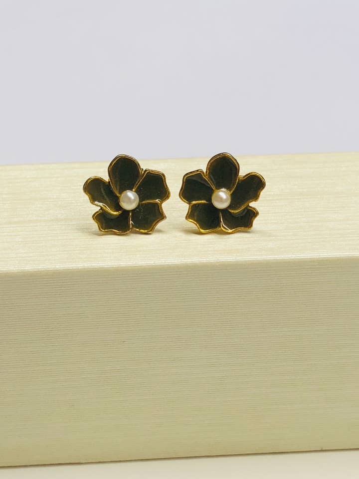 Fyrkantiga Stiftörhängen Mörkgröna Dourado Silver 925 för wholesale av DEMARCA