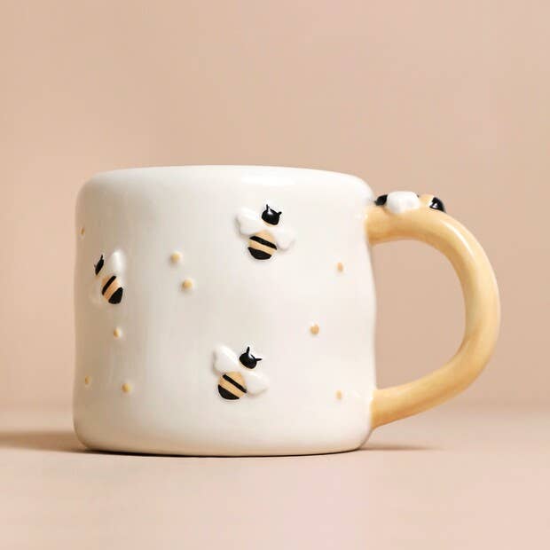 Lisa Angel - Wholesale Coffee Mug - Textured Ceramic Bee Mug