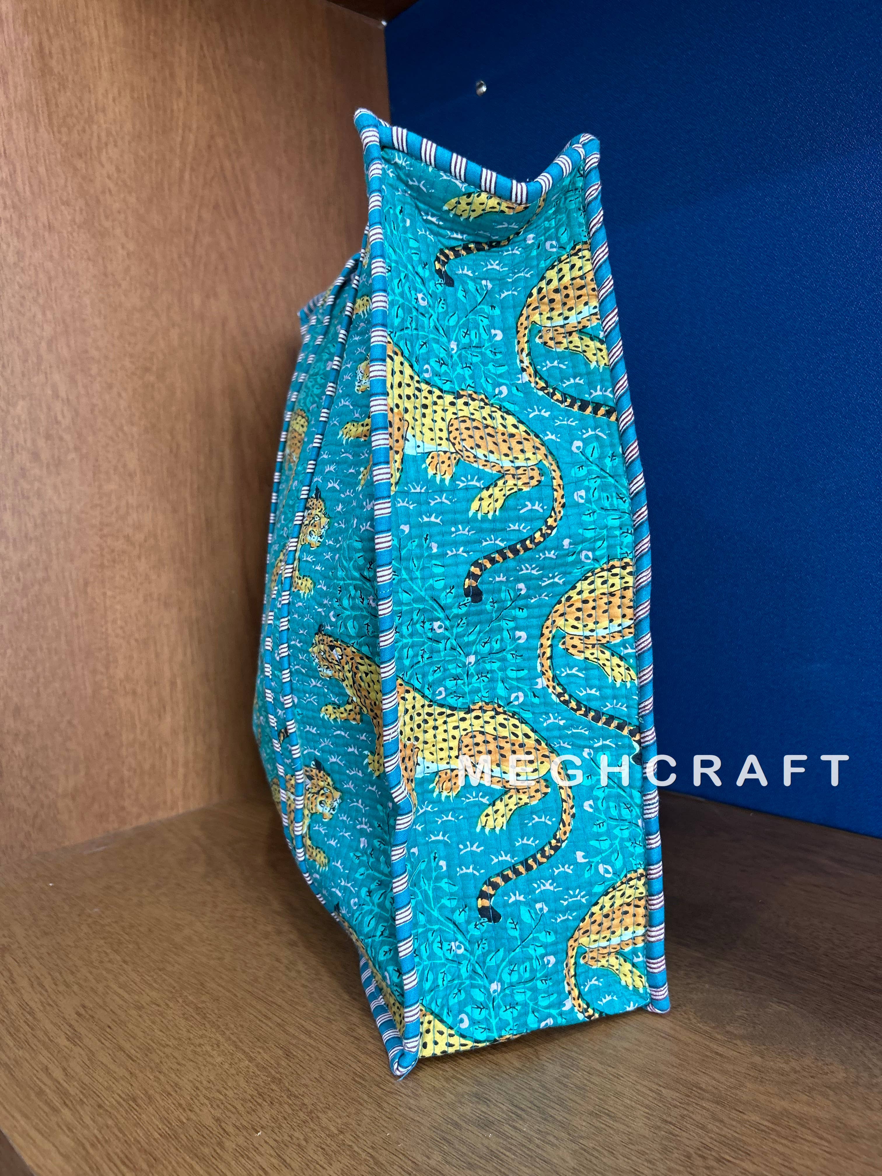 Meghcraft - Wholesale Tote Bag - Women's - Cotton Quilted Block Printed Tote Bag—Travel Bag | Beach Bag3