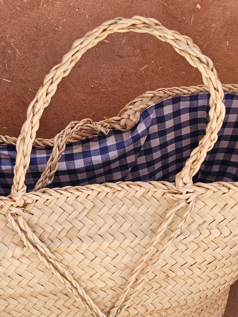 HandmadeBestSeller – wholesale Basket – Natural Palm Leaf Basket with Fabric Lining3