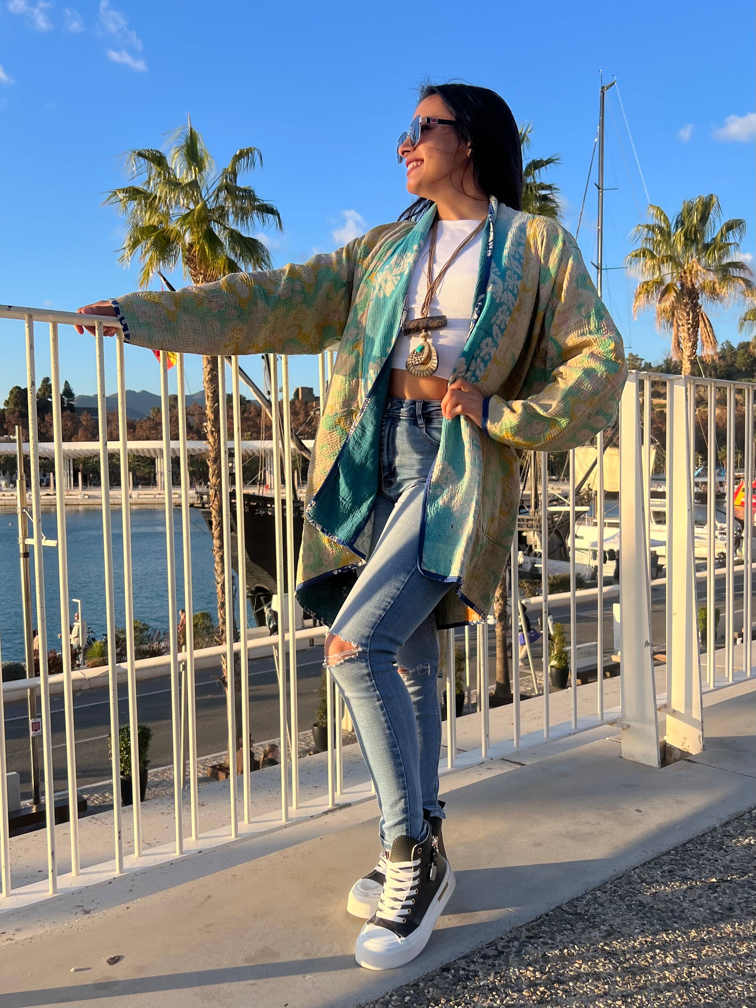 Kinomy - Wholesale Jacket - Women's - Asymmetrical Reversible Tie-Dye Jacket for Curvy Women.2