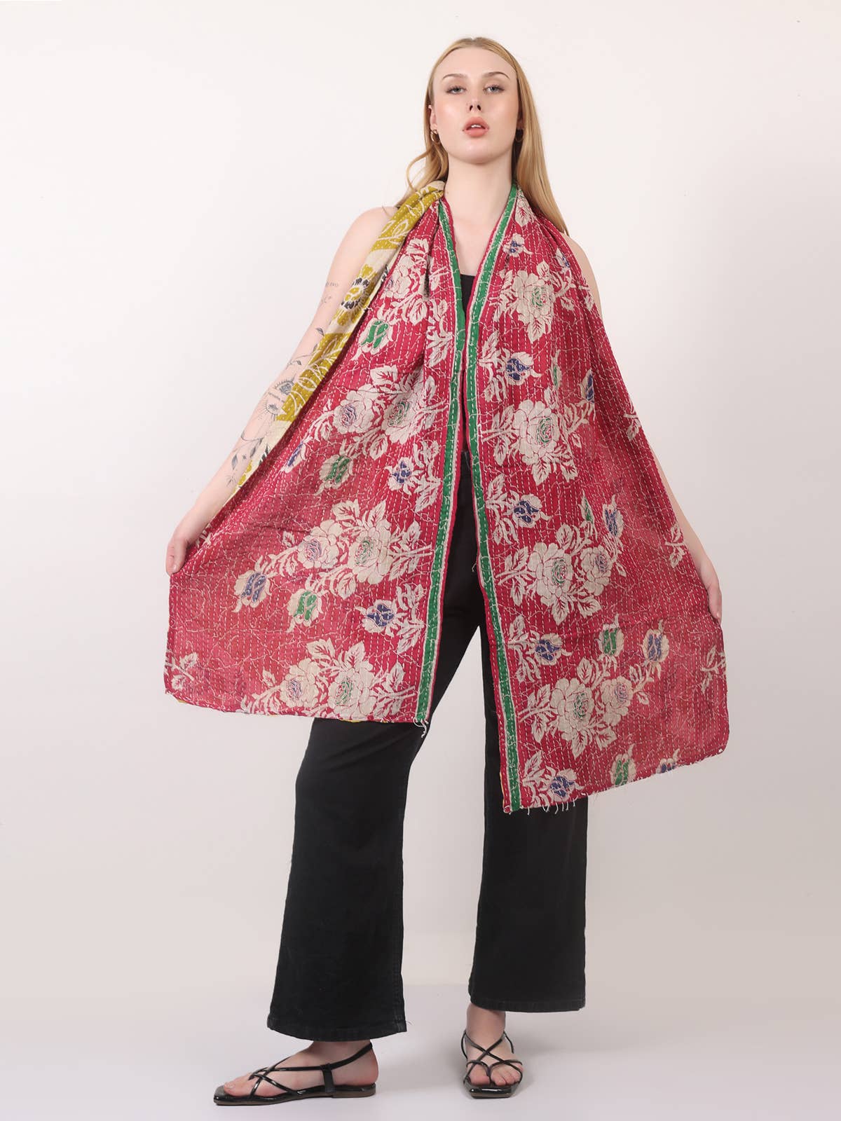 Wevez - Wholesale Scarf - Women's - Women Cover Up Vintage Reversible Kantha Scarf Wholesale Lot10