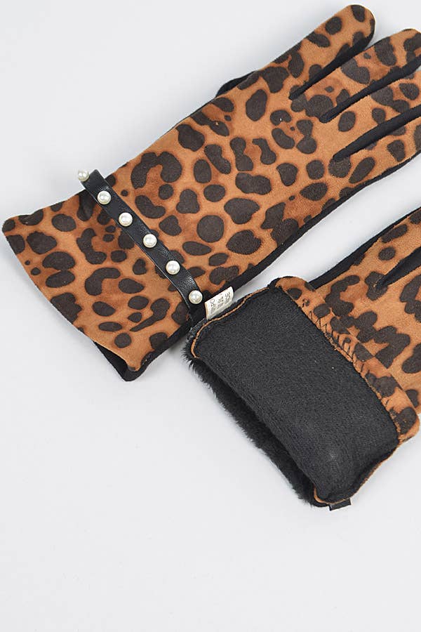 Faux Leopard Suede Gloves W Imitation Pearl for wholesale on Faire2