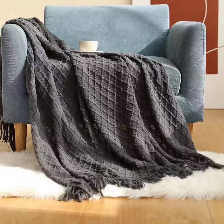 The Arinna Collection LLC - Wholesale Throw Blanket - Knitted Throw Blanket, Soft and Cozy Throw Blanket 50x60"3