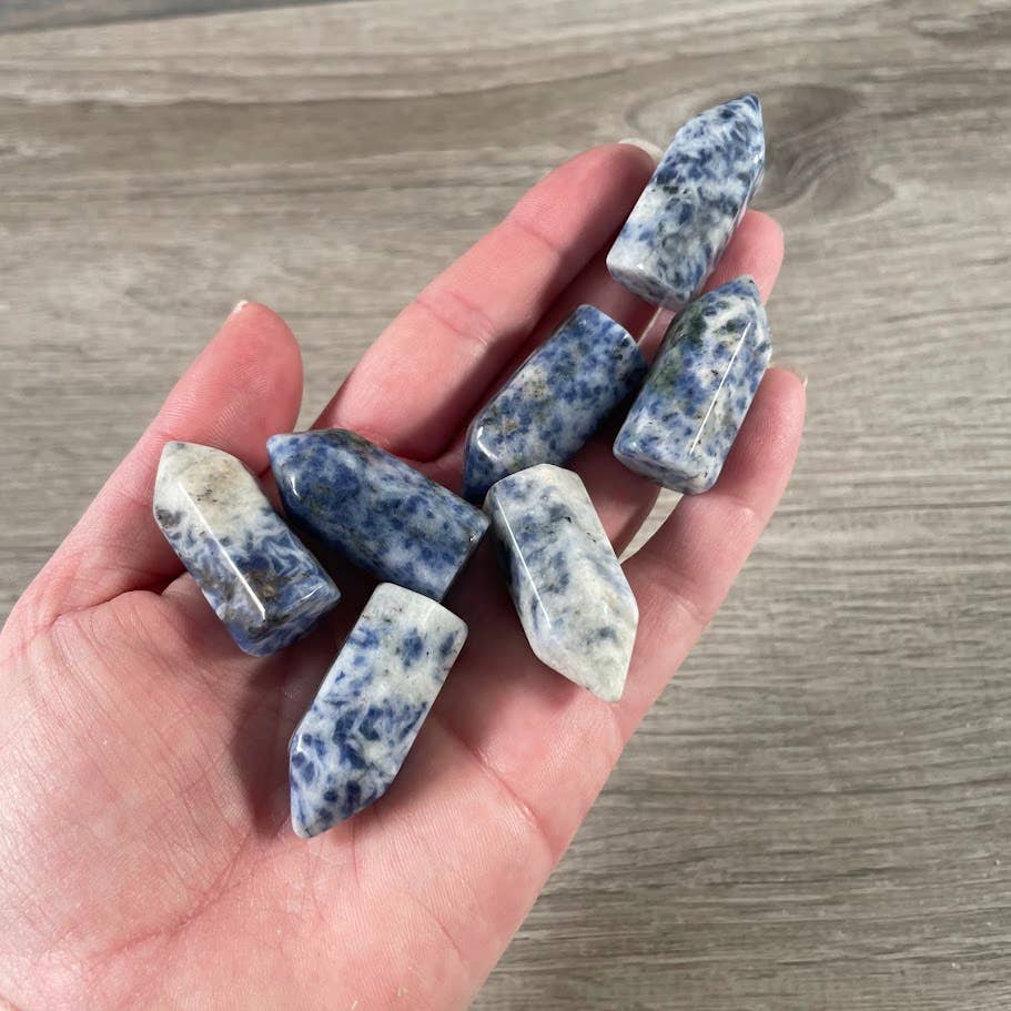 Keystone Crystals - Wholesale Spiritual Stone/Crystal -  Gemstone Chubby Obelisk – Small Carved Crystal Tower 16