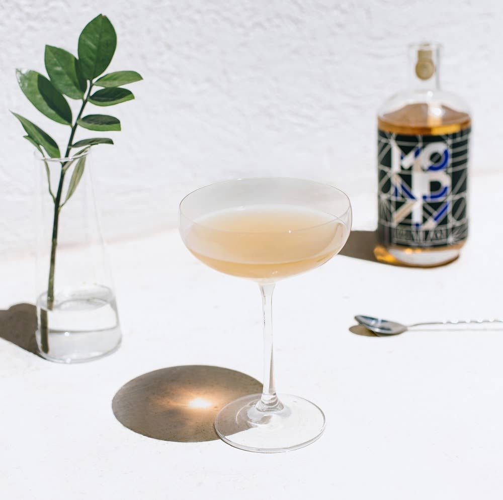 Drink Monday Inc. - Wholesale Non-Alcoholic Spirits/Wine/Beer - Monday Mixed Pack | Non-Alcoholic Gin, Whiskey, Mezcal3