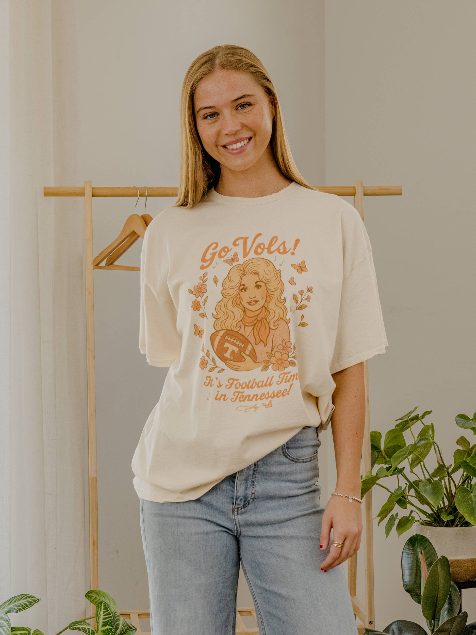 LivyLu - Wholesale Screen Printed T-Shirt - Women's - Dolly Parton It's Football Time in Tennessee Thrifted Tee2