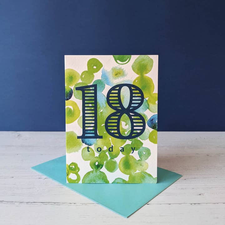 Carte de vœux - Milestone Swirls '18' pour la vente par Sarah Patel Design