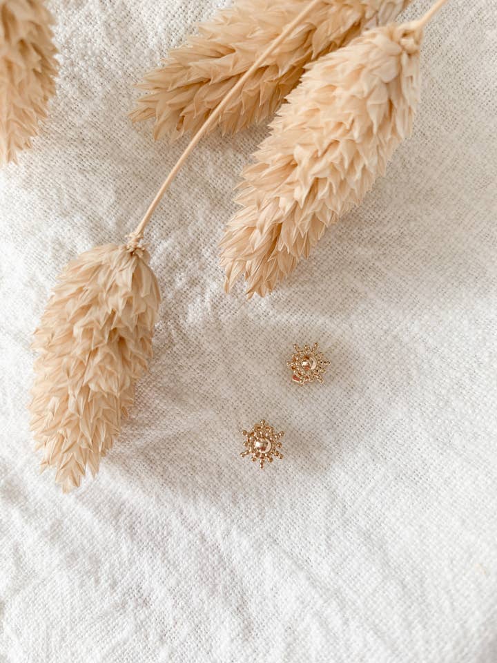 LILOU Øreringe - Mini SOL for engroshandel hos LEA ET MOI