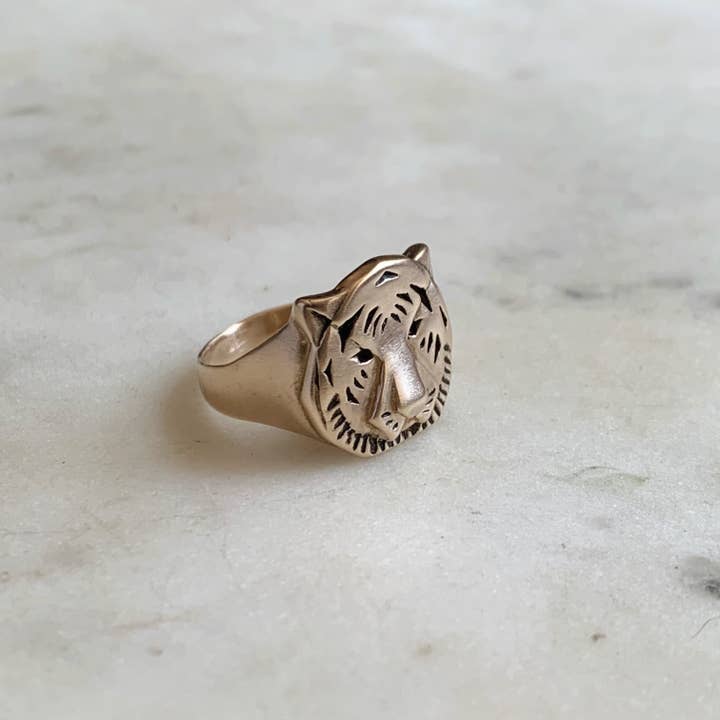 Mimosa Handcrafted - Wholesale Signet Ring - TIGER RING