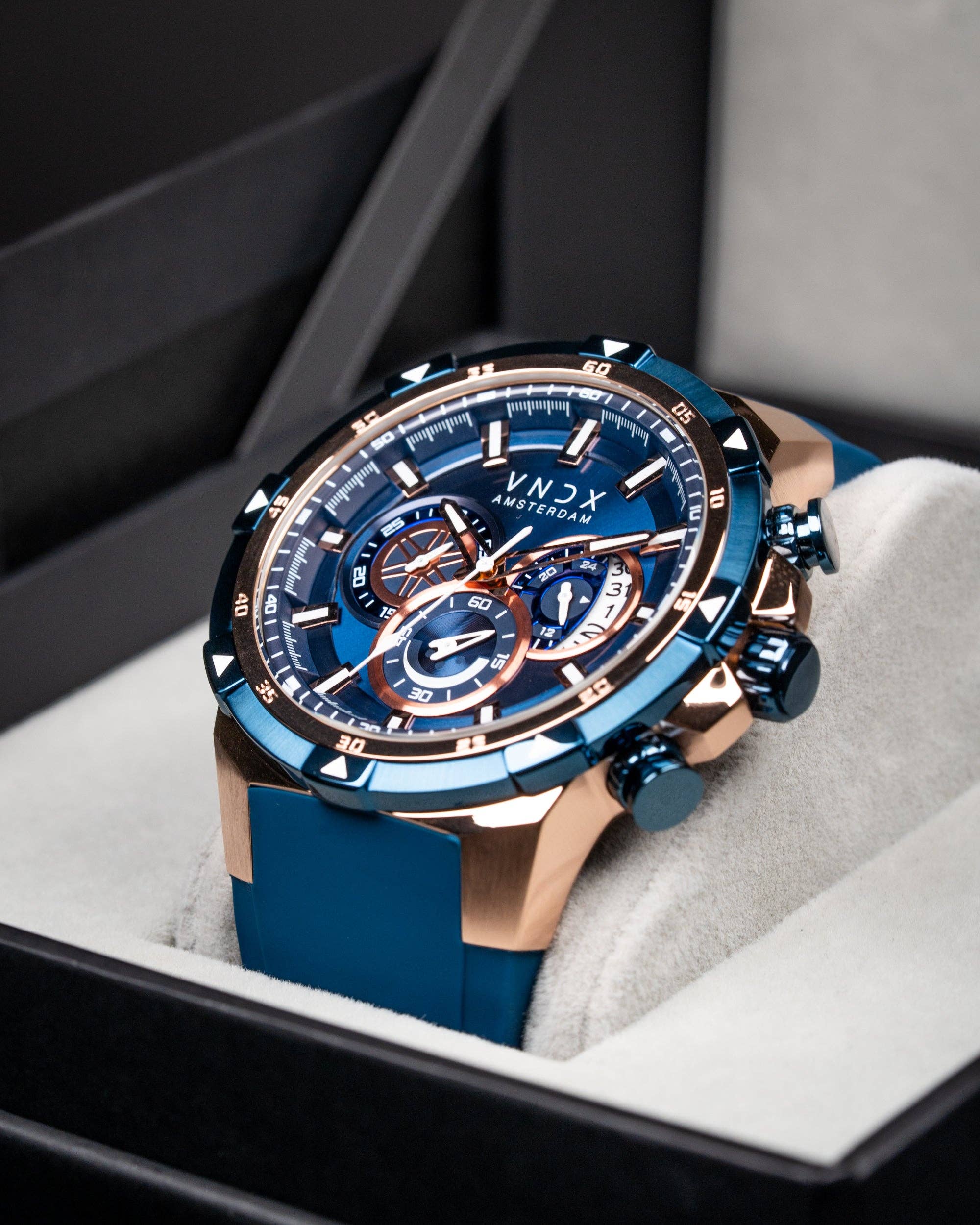 VNDX Amsterdam - Wholesale Wrist Watch - Men's - Young Rebel Big Brother Rose Gold Blue3