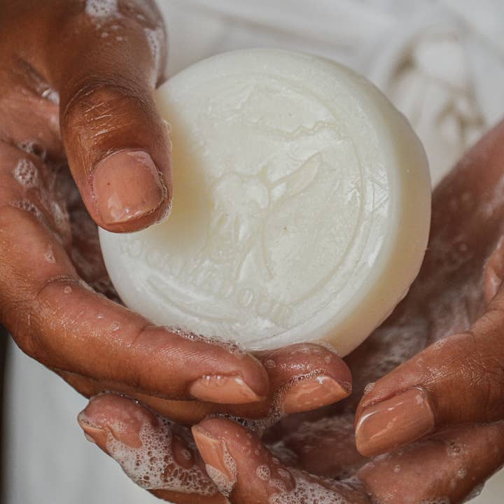 Exquises Caprines - Wholesale Bar Soap - Single goat milk soap1