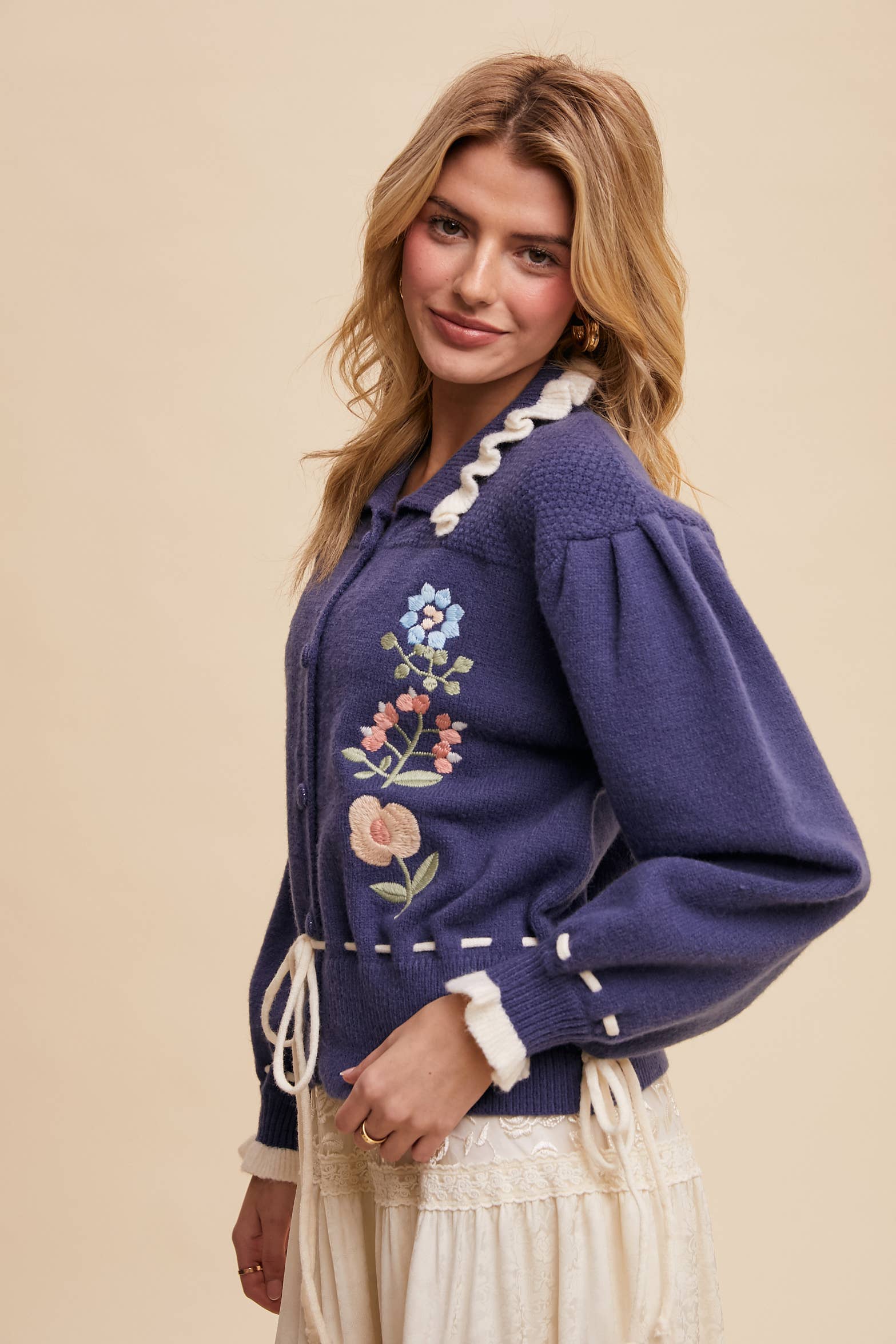 Listicle - Wholesale Cardigan - Women's - Floral Embroidered Knit Cardigan Sweater29