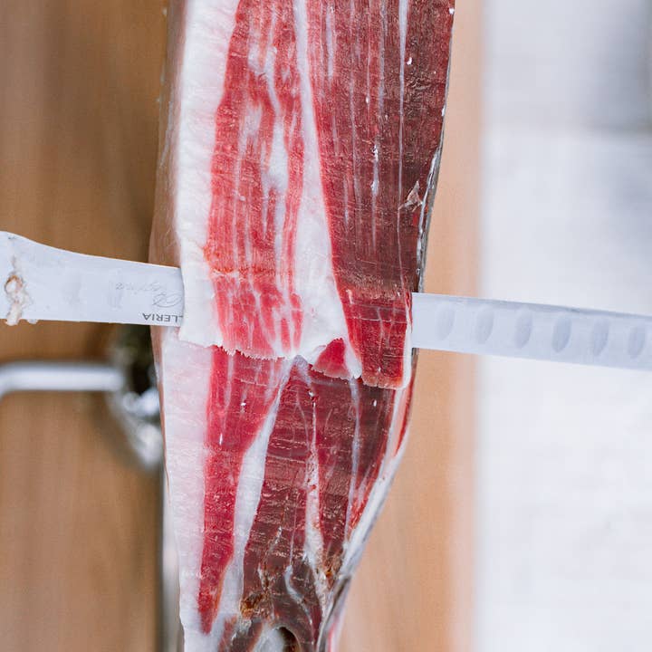 LOLO - Wholesale Ham - Cebo de Campo Ham 50% Iberian Breed - 80g Pack1