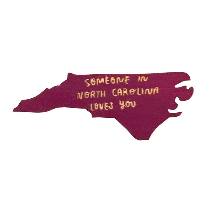 Quelqu'un en North Carolina Loves You Magnet pour la vente par SnowMade