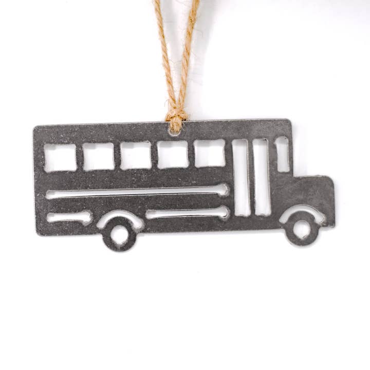 School Bus Ornament voor wholesale door Keystone Steel Co.