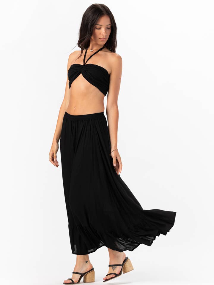 Noir Palma Crop Top for wholesale on Faire7