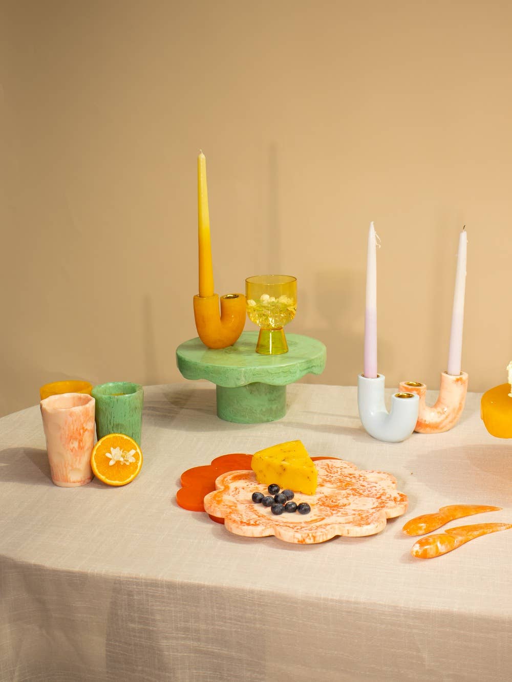 Casa Amarosa - Wholesale Cheese Board - Scallop Resin Cheese Charcuterie Board Ivory Pink - 9 Inches5