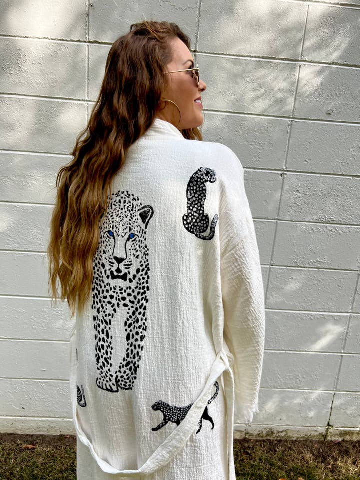 Karli Buxton - Wholesale Kaftan – Women's - Black Leopard Kaftan Christmas!4