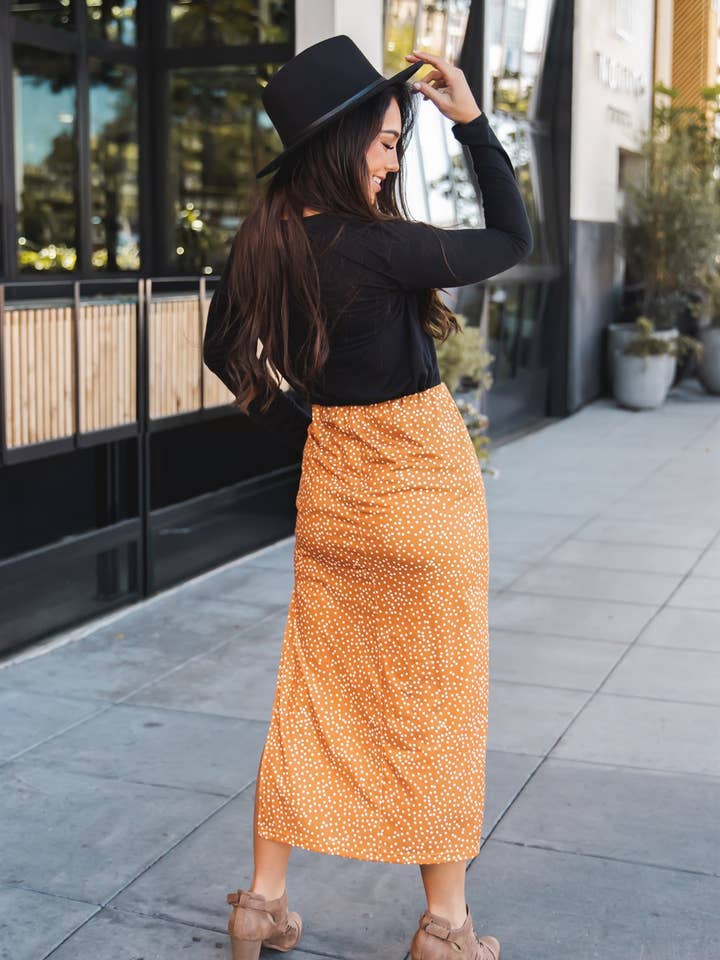 Tickled Teal - Wholesale Skirt - Women's - Polly Side Slit Midi Skirt